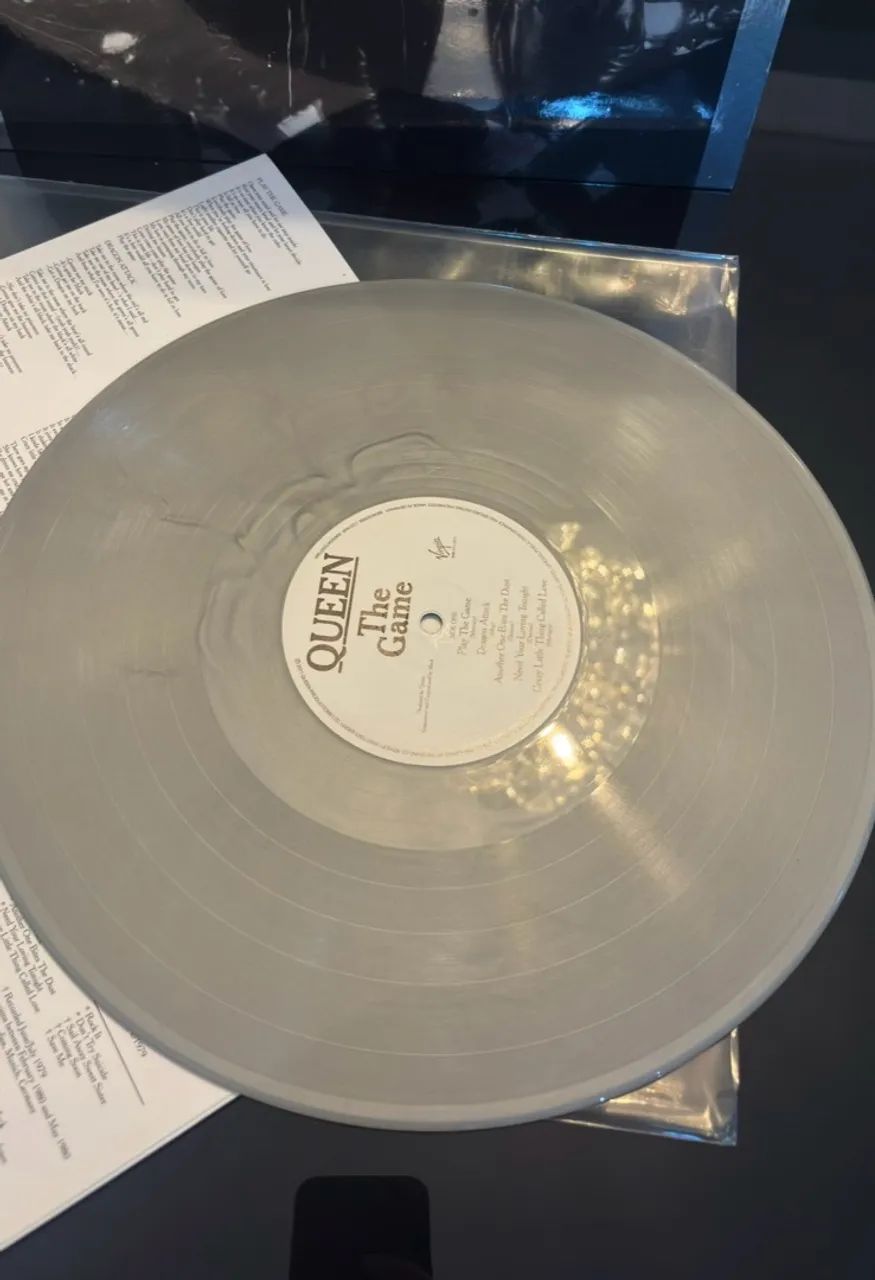 LP / VINIL | QUEEN - THE GAME | DELUXE COLLECTION | 180 GRAMAS | IMPORTADO - Foto 3