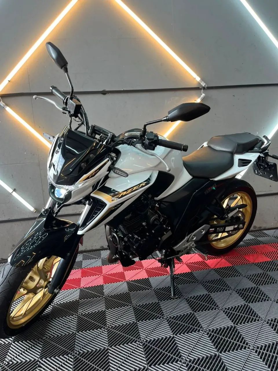 FAZER 250 CONECTED  - Foto 3