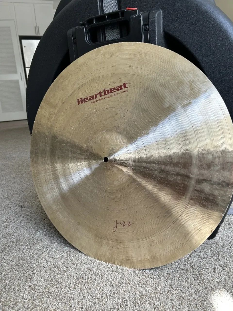 Prato Heartbeat Jazz Light Ride 22' - Bem conservado