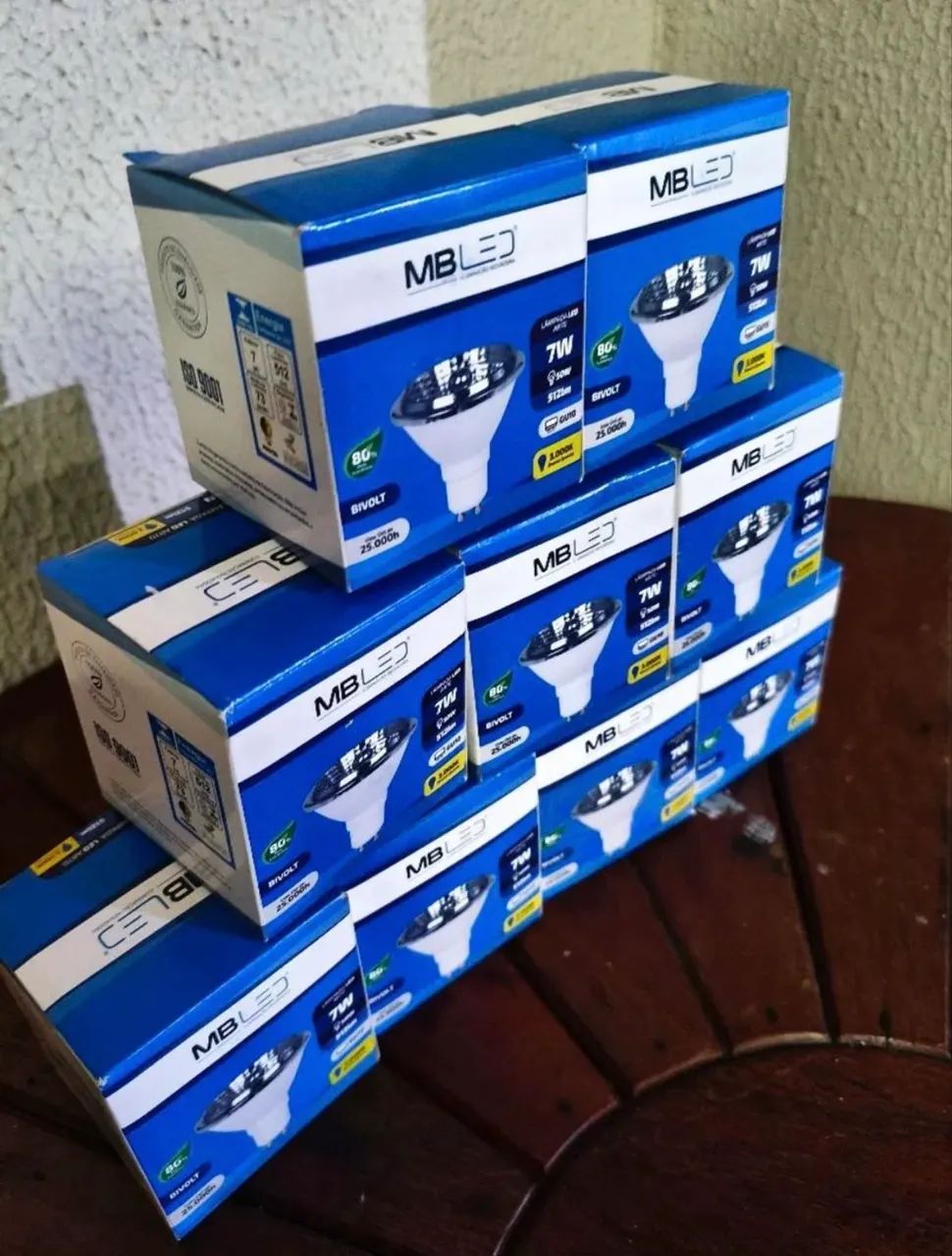 Lâmpadas de Led 50W Branco Quente 300K - Foto 2