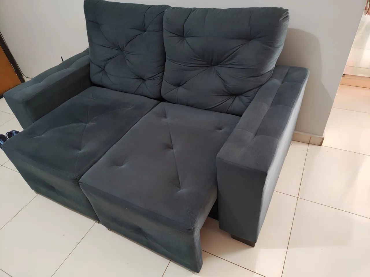 Sofá  2 lugares retrátil 