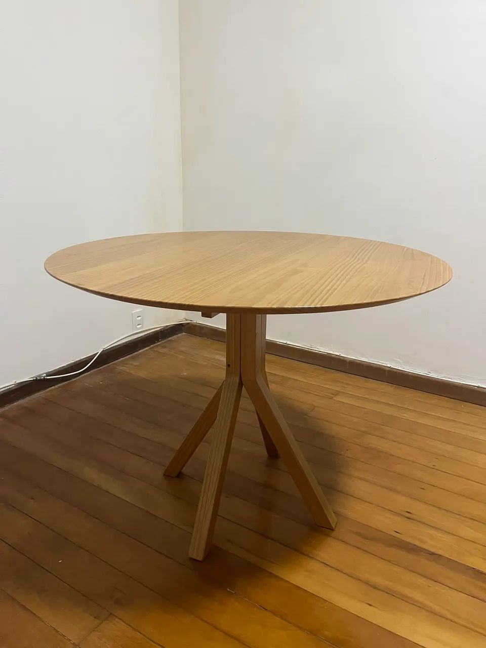 Mesa de madeira 