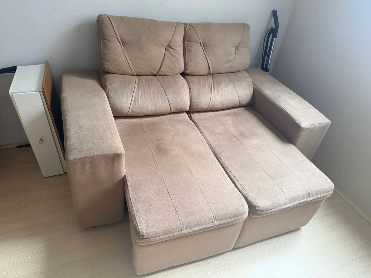 Sofa retratil usado - Foto 2
