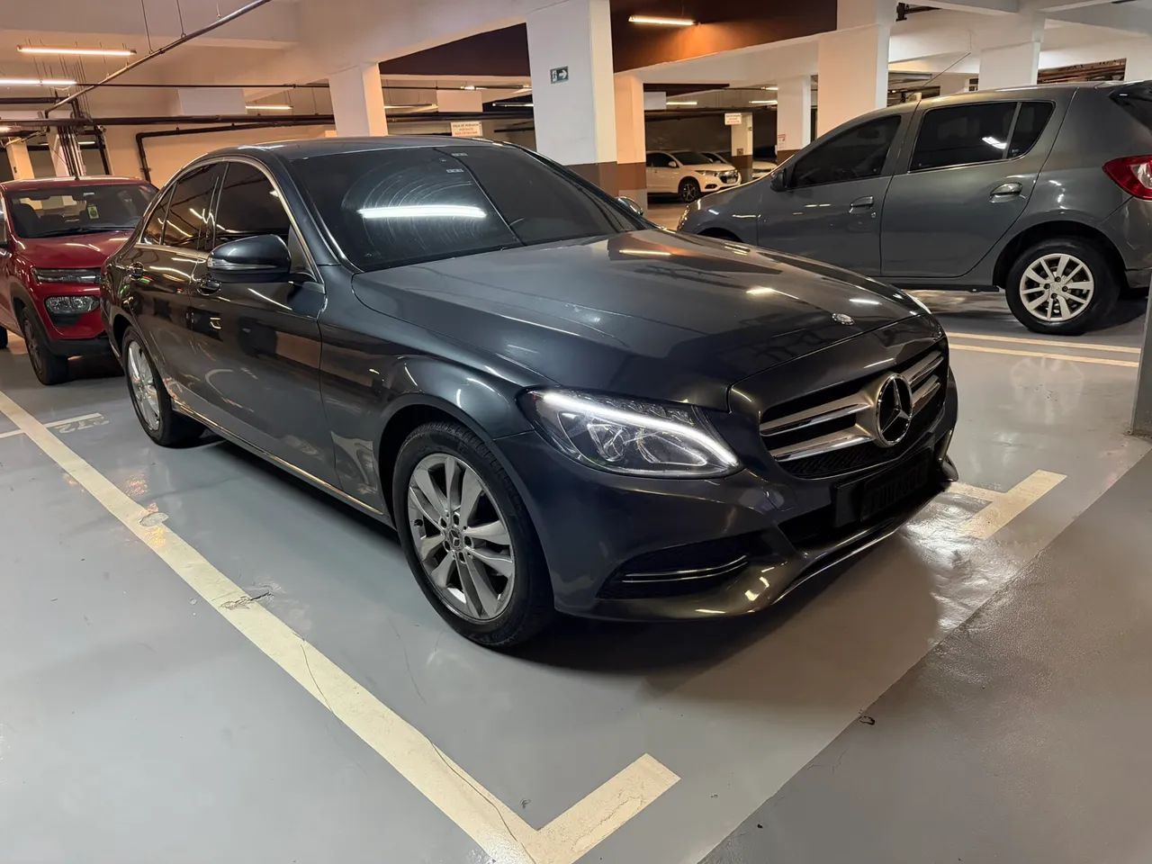 Mercedes-Benz C-180 2015