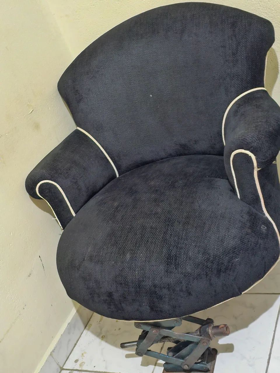 Poltrona +quadro  - Foto 2