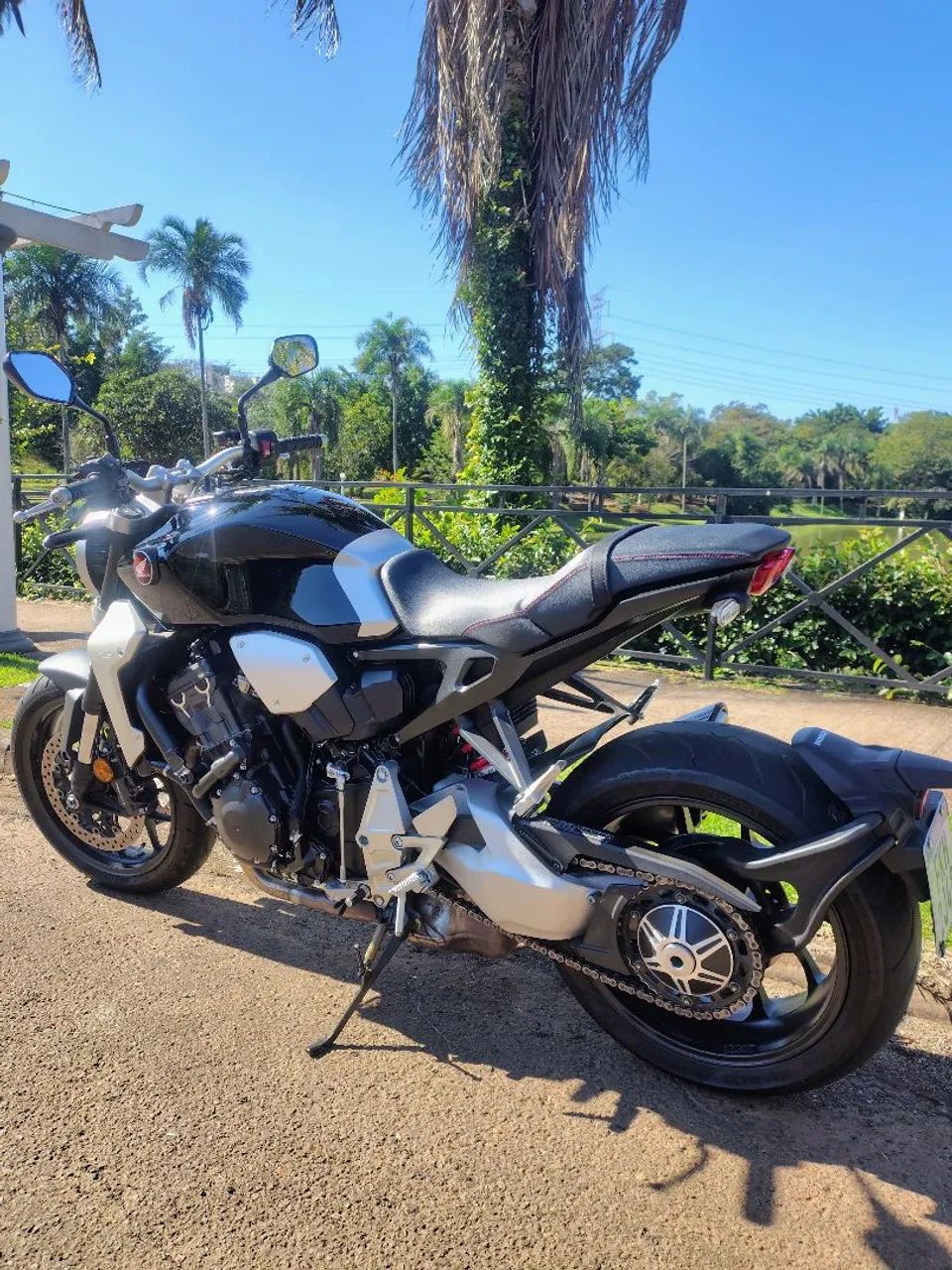 Cb1000r 2021 para pessoas exigentes  - Foto 4