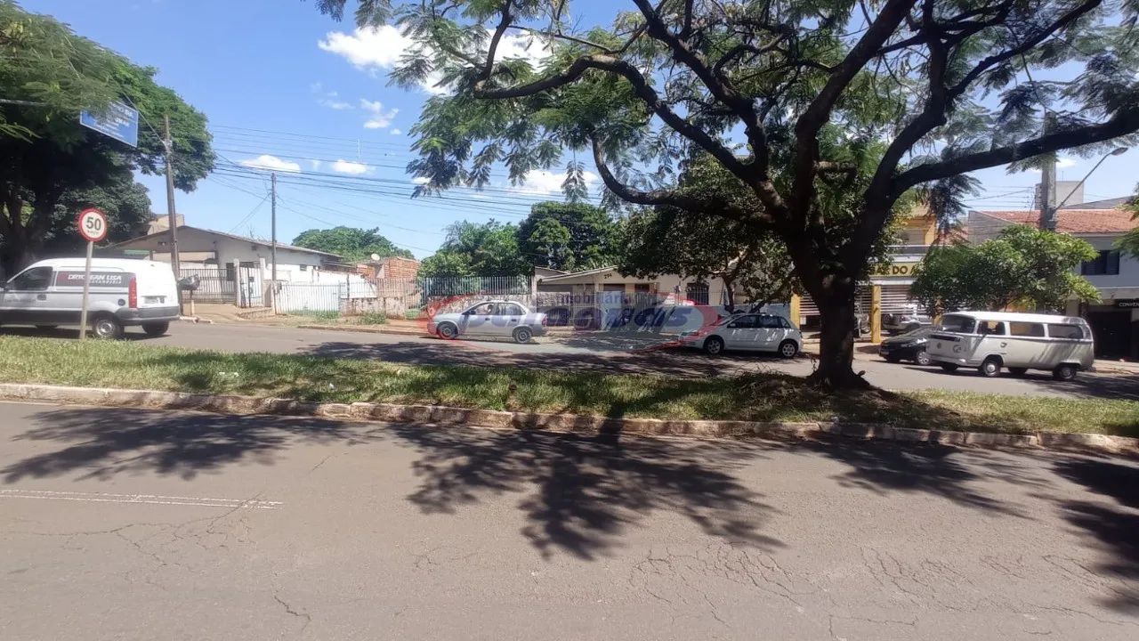 TERRENO À 50 METROS DA UNICESUMAR ÓTIMO PARA INVESTIDOR. - Foto 3