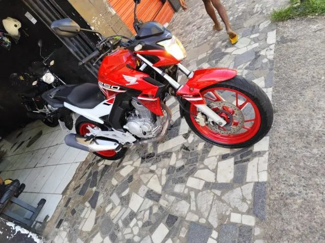 CB twister 250cc - Foto 4