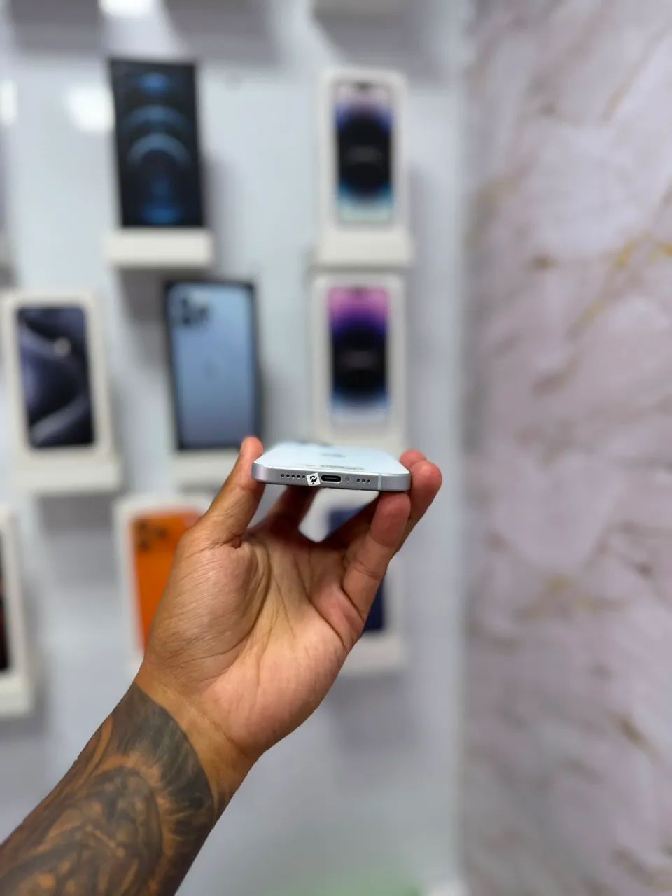iPhone 15  - 128GB ? 3.099 - Foto 5