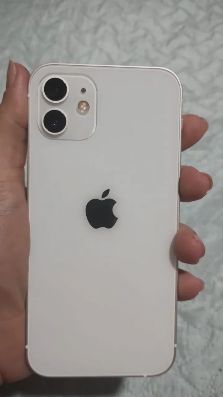 IPHONE 12 128 g bateria 86%