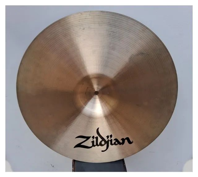 Prato Zildjian Crash 18 - A Medium Thin Crash - Instrumentos