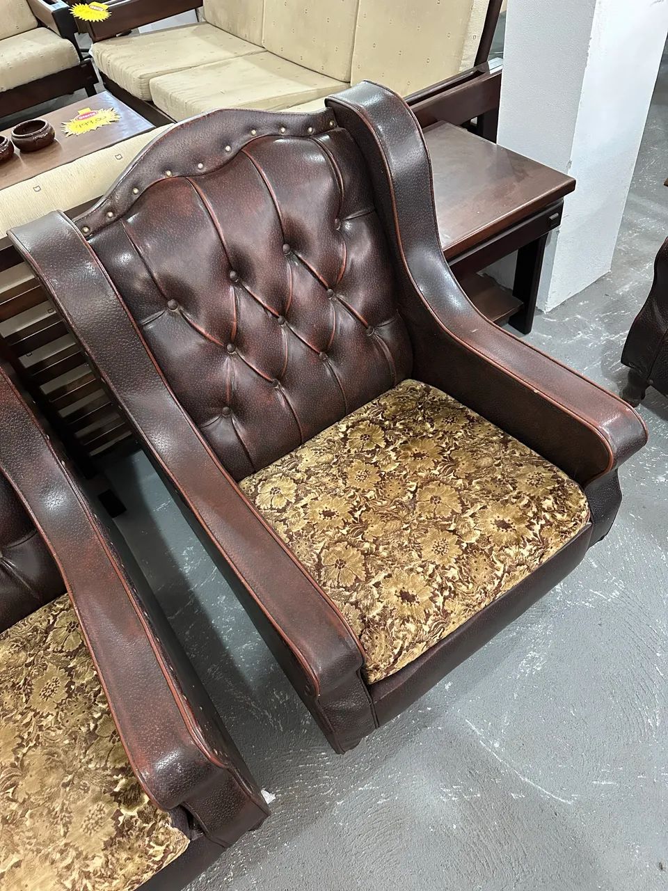 Sofá com 2 poltronas  - Foto 5