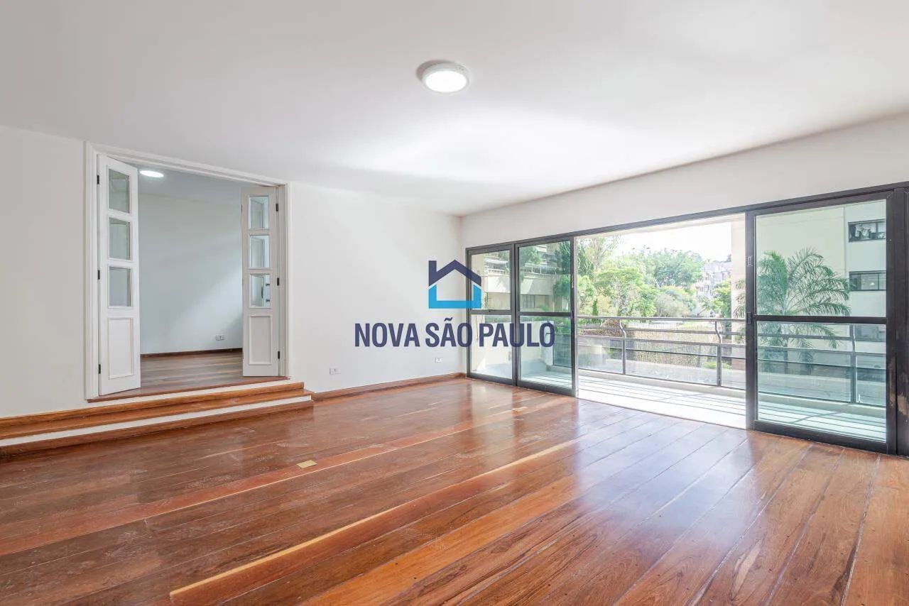 Apartamento à venda no Real Parque, 240m², 3 quartos