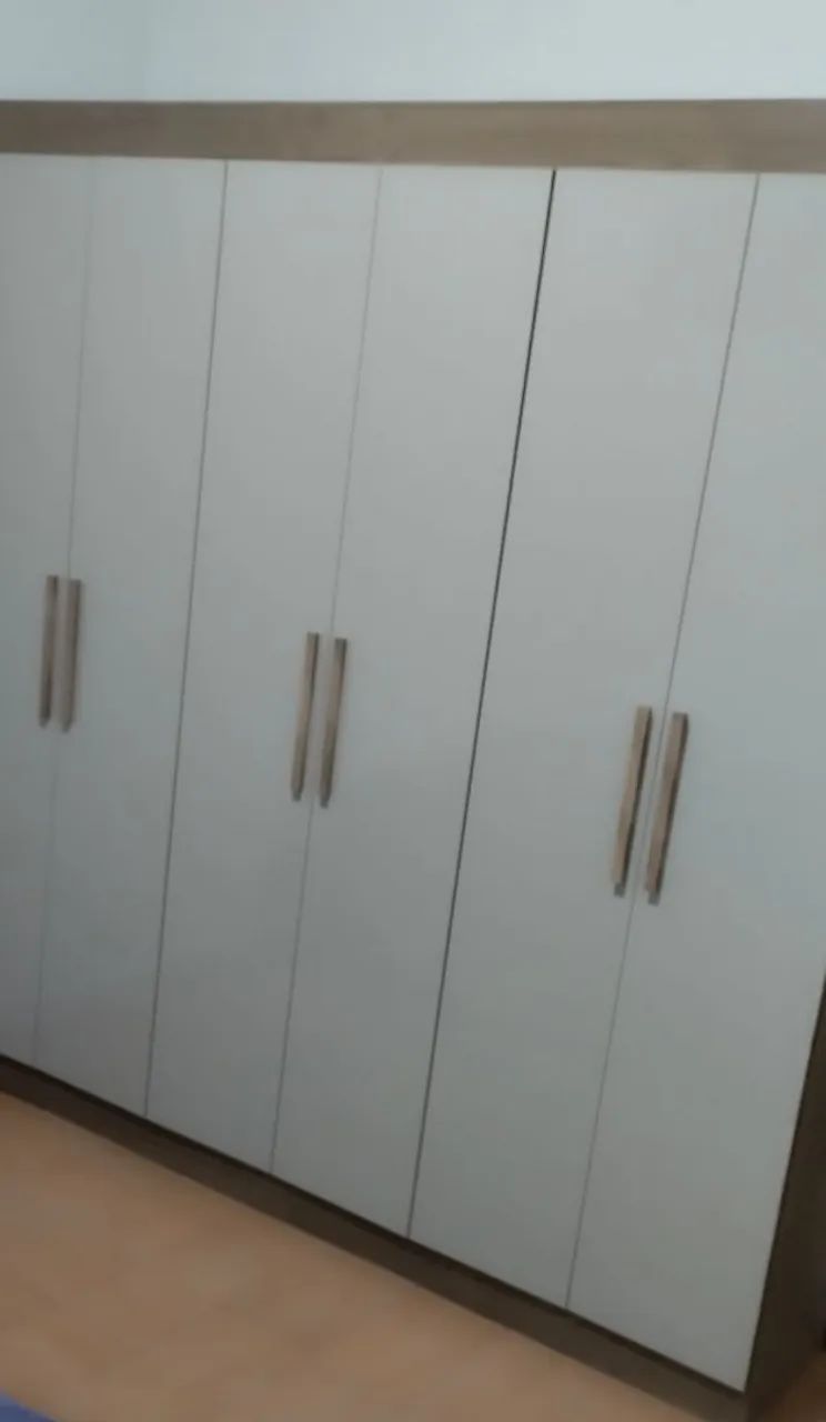 Vendo Guarda Roupa 