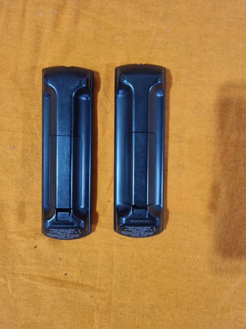 2 controle remoto Panasonic  - Foto 2