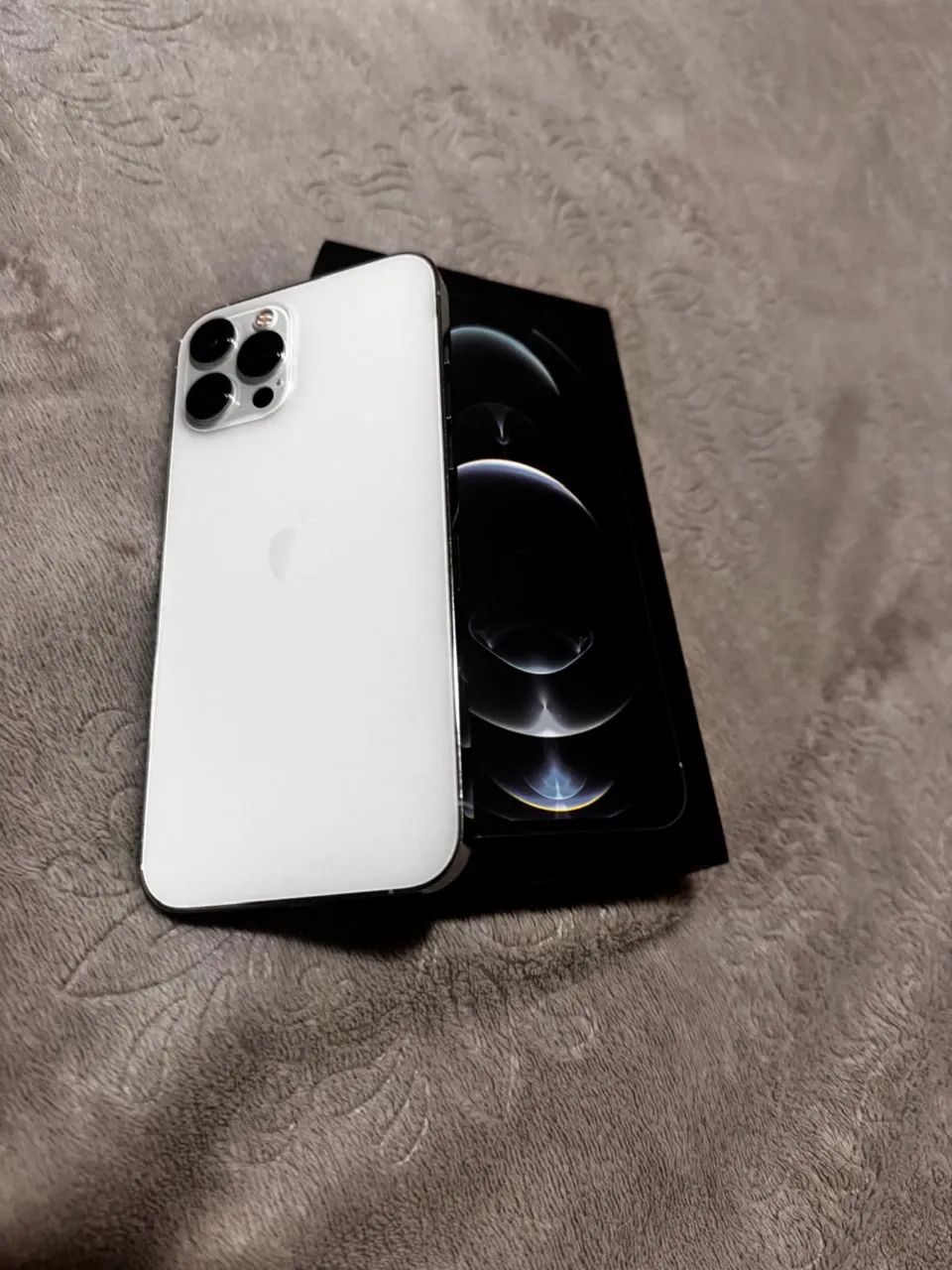 iPhone 12 Pro Max 
