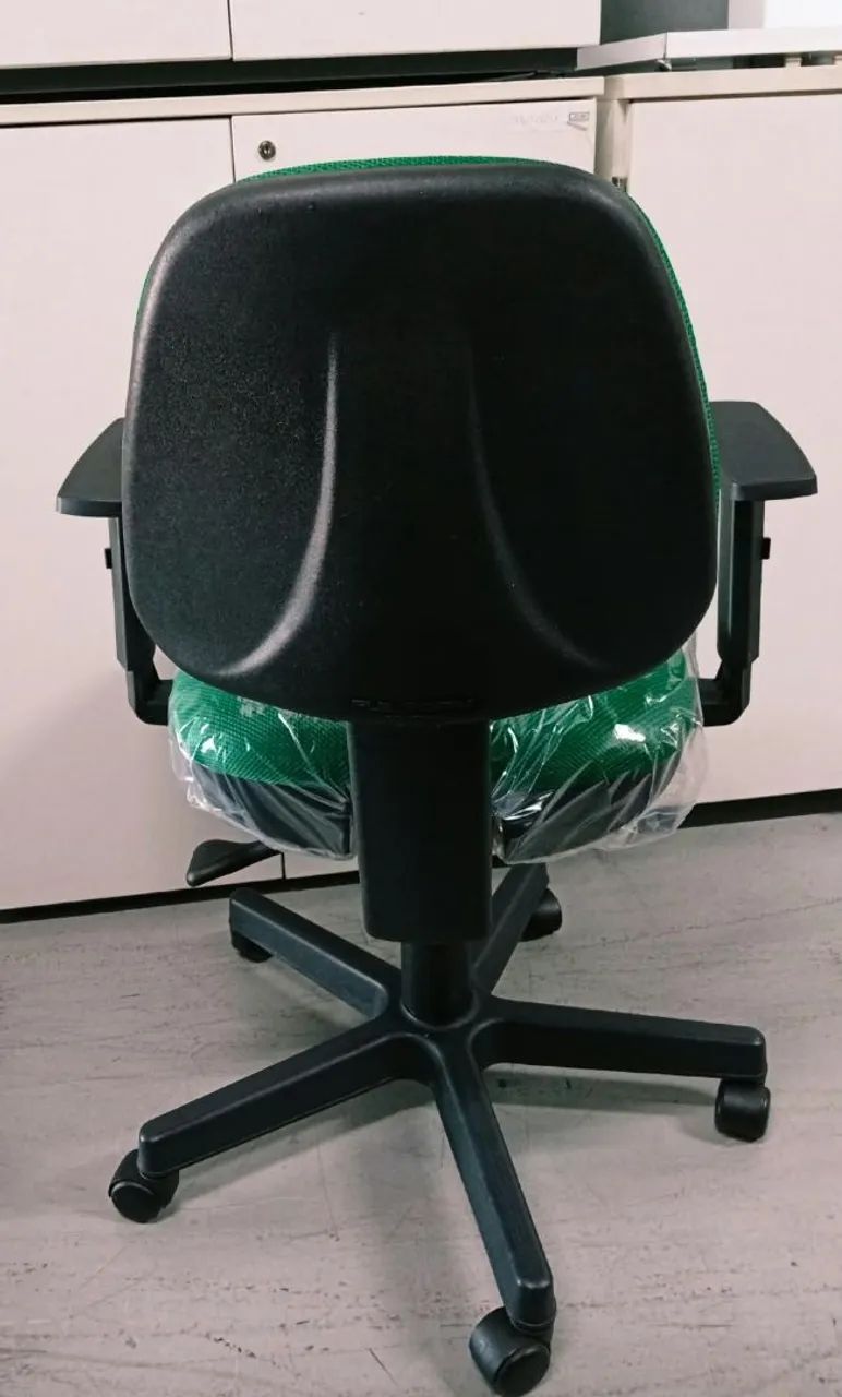 Cadeira de Escritório Modelo Executivo Flexform  - Foto 4