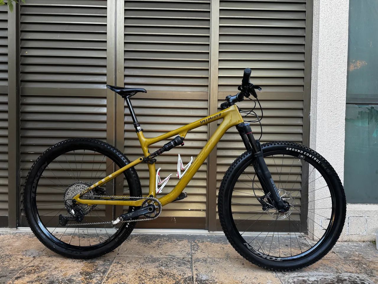 Specialized Epic Evo 2025