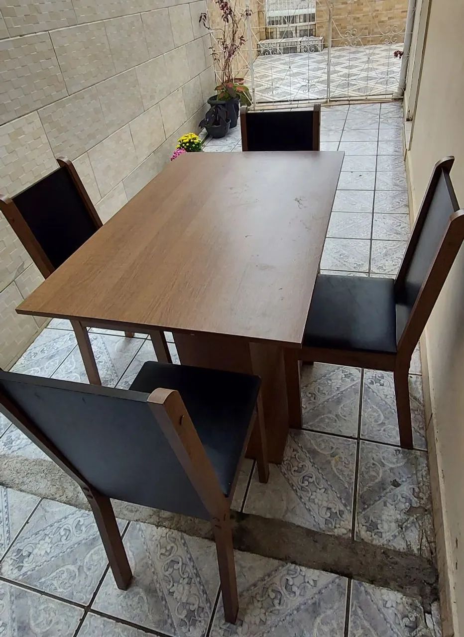 Mesa com 4 cadeiras  - Foto 4