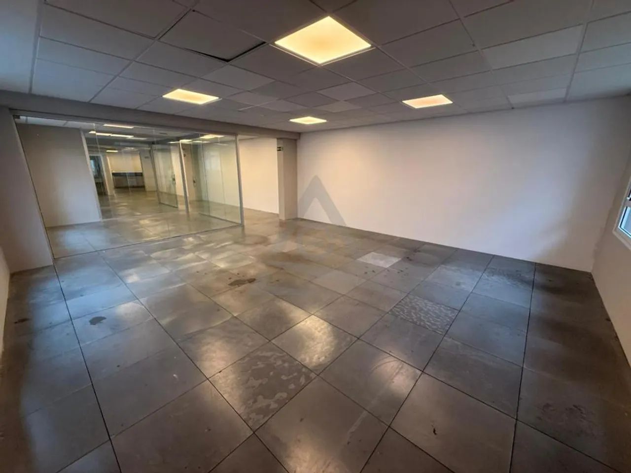 Sala para alugar em Campinas, Loteamento Alphaville Campinas, com 513 m², Alphaville Empre - Foto 3