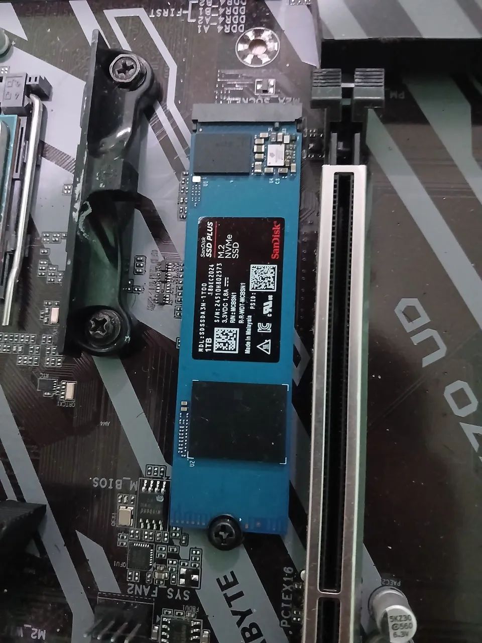 新品未開封 SSD 1TB Sandisk nvme 1 TB Sandisk Extreme M.2 NVMe PCIe Gen 4.0 Internal SSD | Sandisk