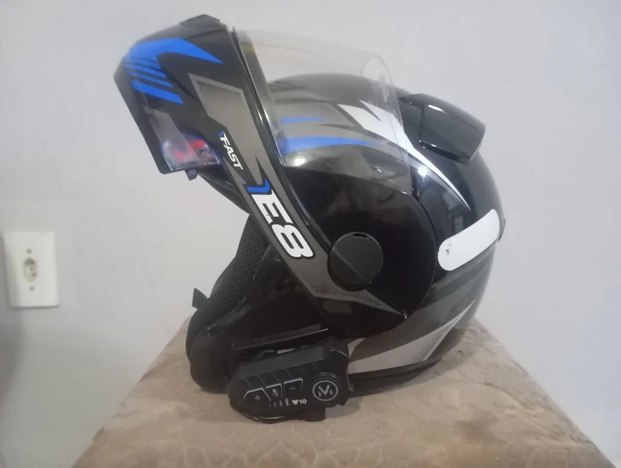 Capacete de moto com fonia intercomunicador - Foto 5