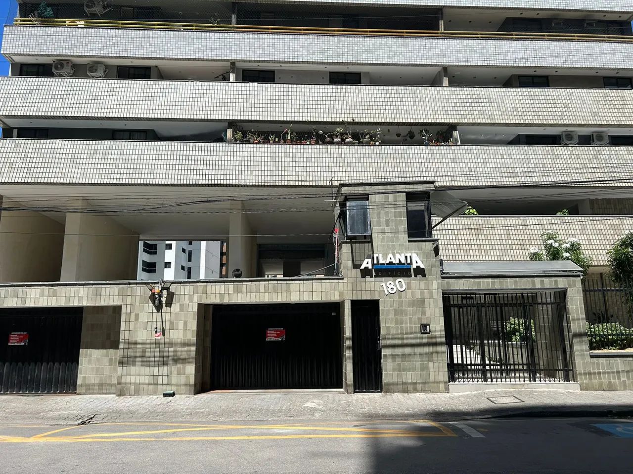 APARTAMENTO para alugar na cidade de FORTALEZA-CE