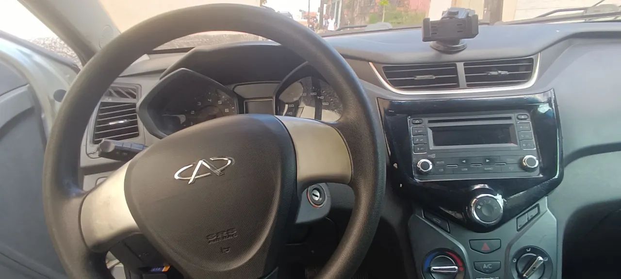 Chery Celer Hatch ACT 1.5 16V Flex 5P 2015 - Foto 2