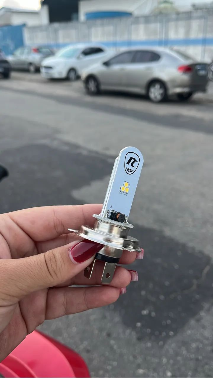 LÂMPADA PARA FAROL DE MOTO