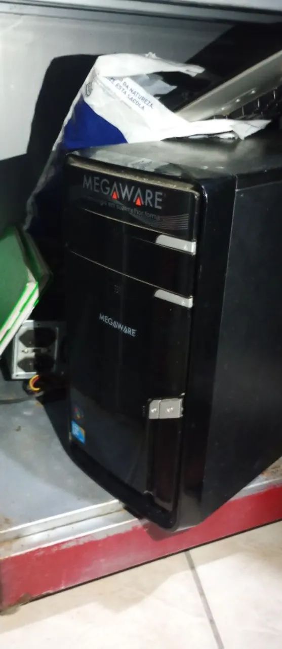 Computador megaware bom para estudos.