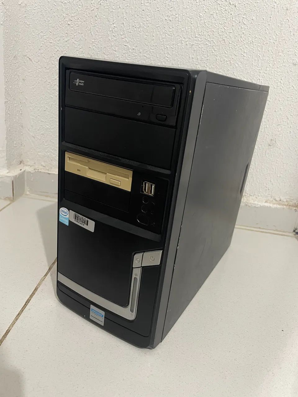 CPU Core I3 em ótimo estado 