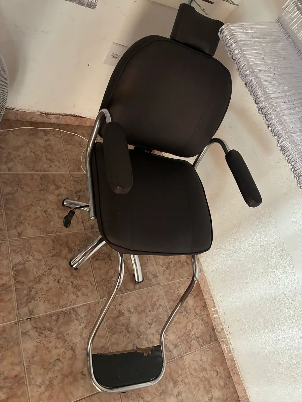 Cadeira de barbeiro  - Foto 2
