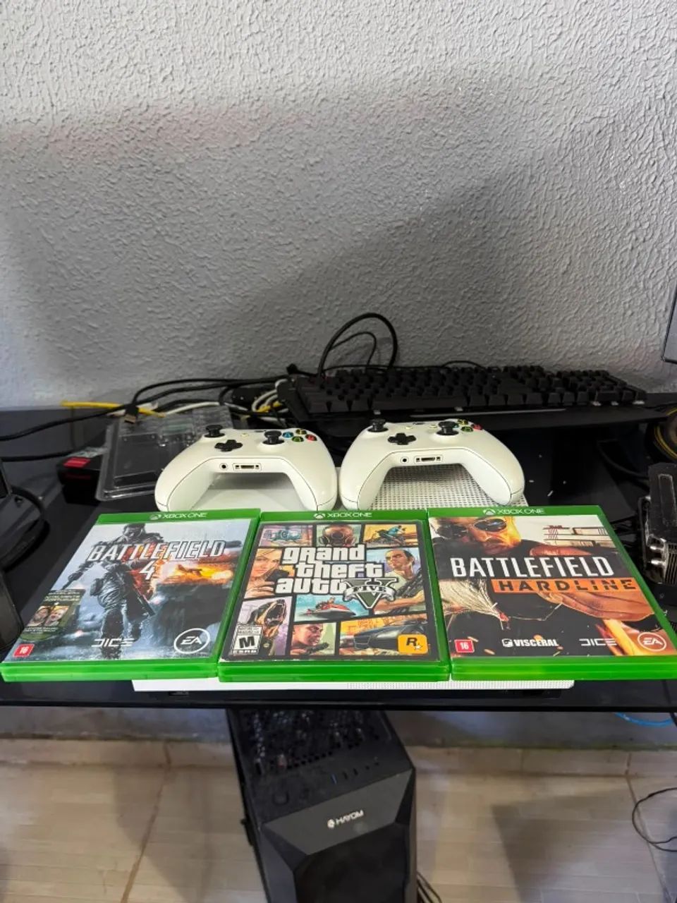Xbox One S Com Kinect E Dois Controles!!! - Foto 3