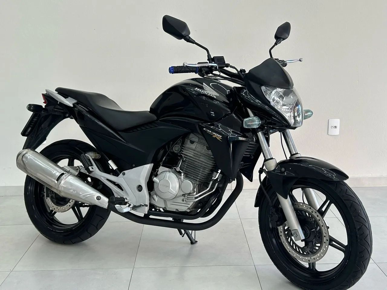 CB 300 2015 - Foto 4