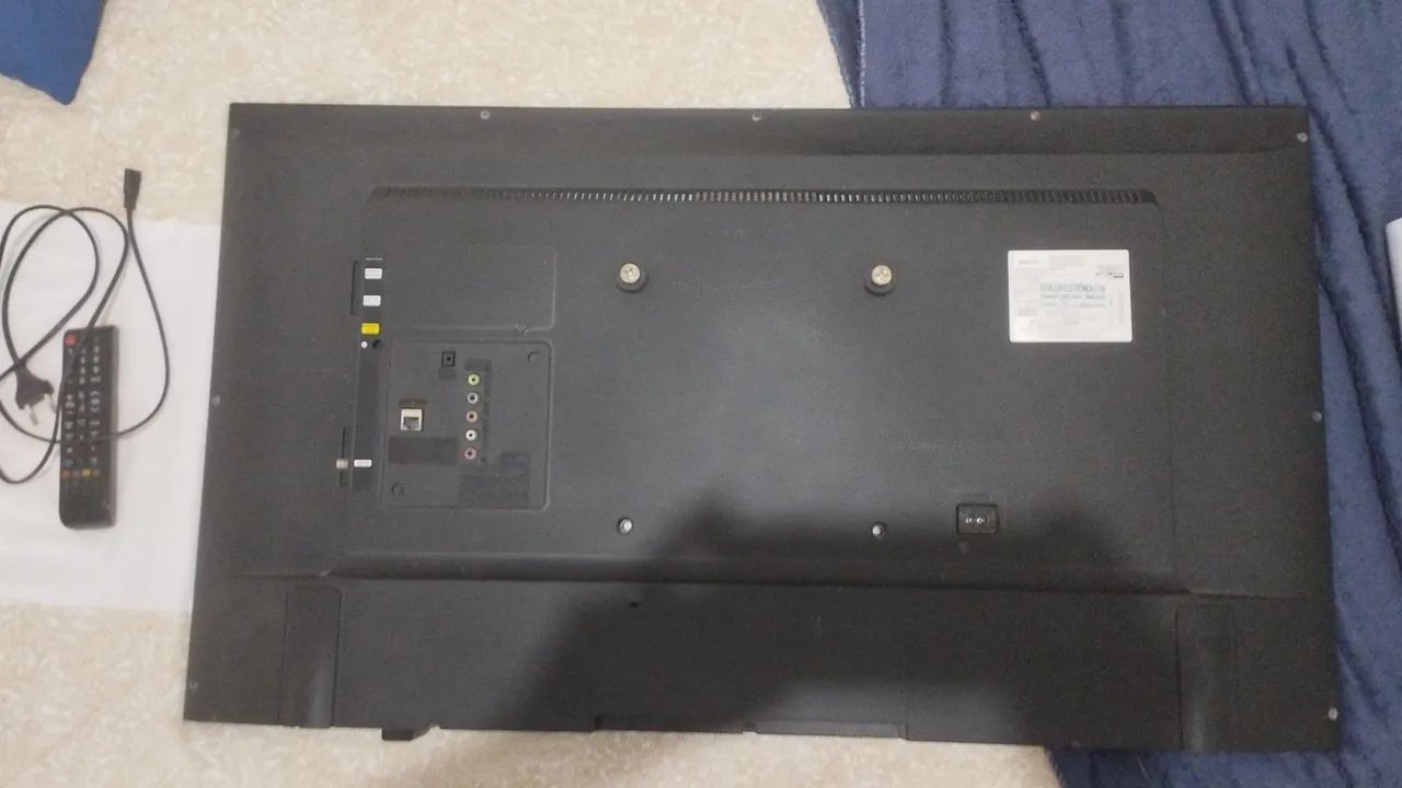 TV (sem funcionar) Samsung 43 Polegadas  - Foto 4