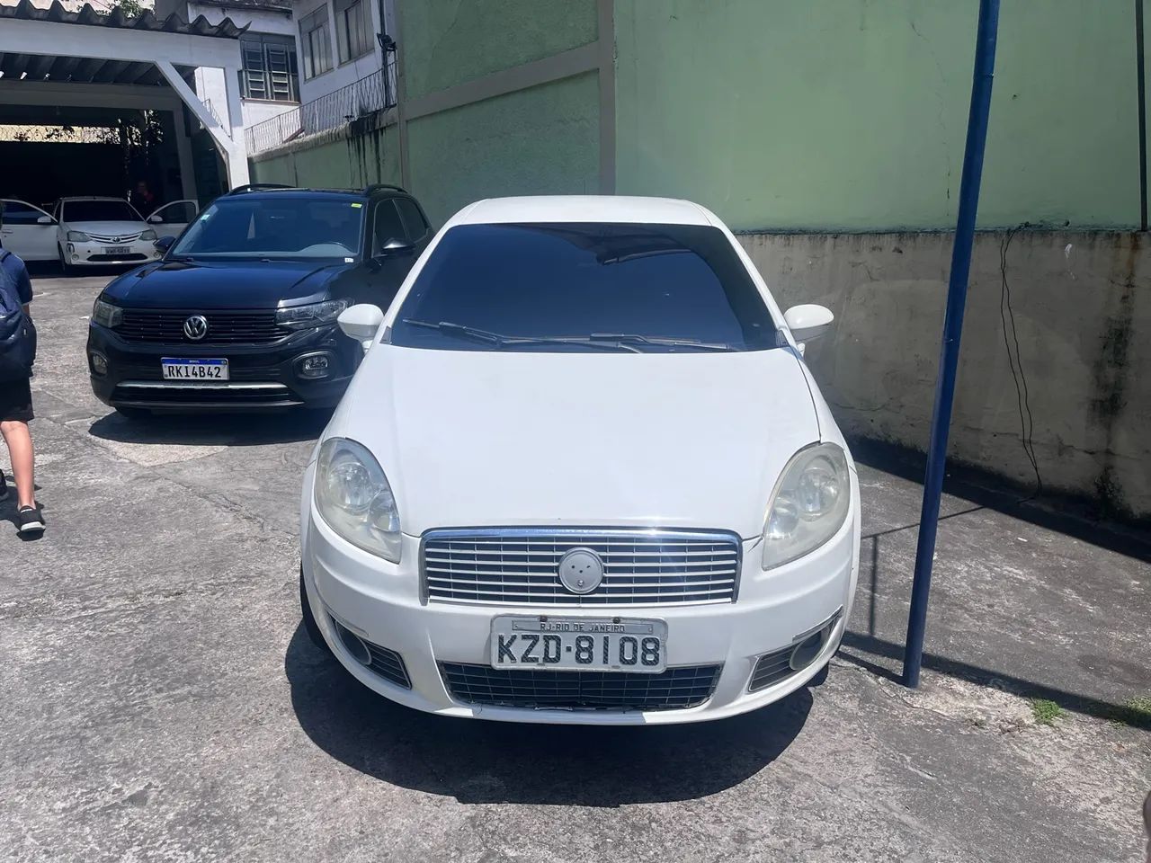 Fiat Linea LINEA ESSENCE 1.8 Flex 16V 4p 2014