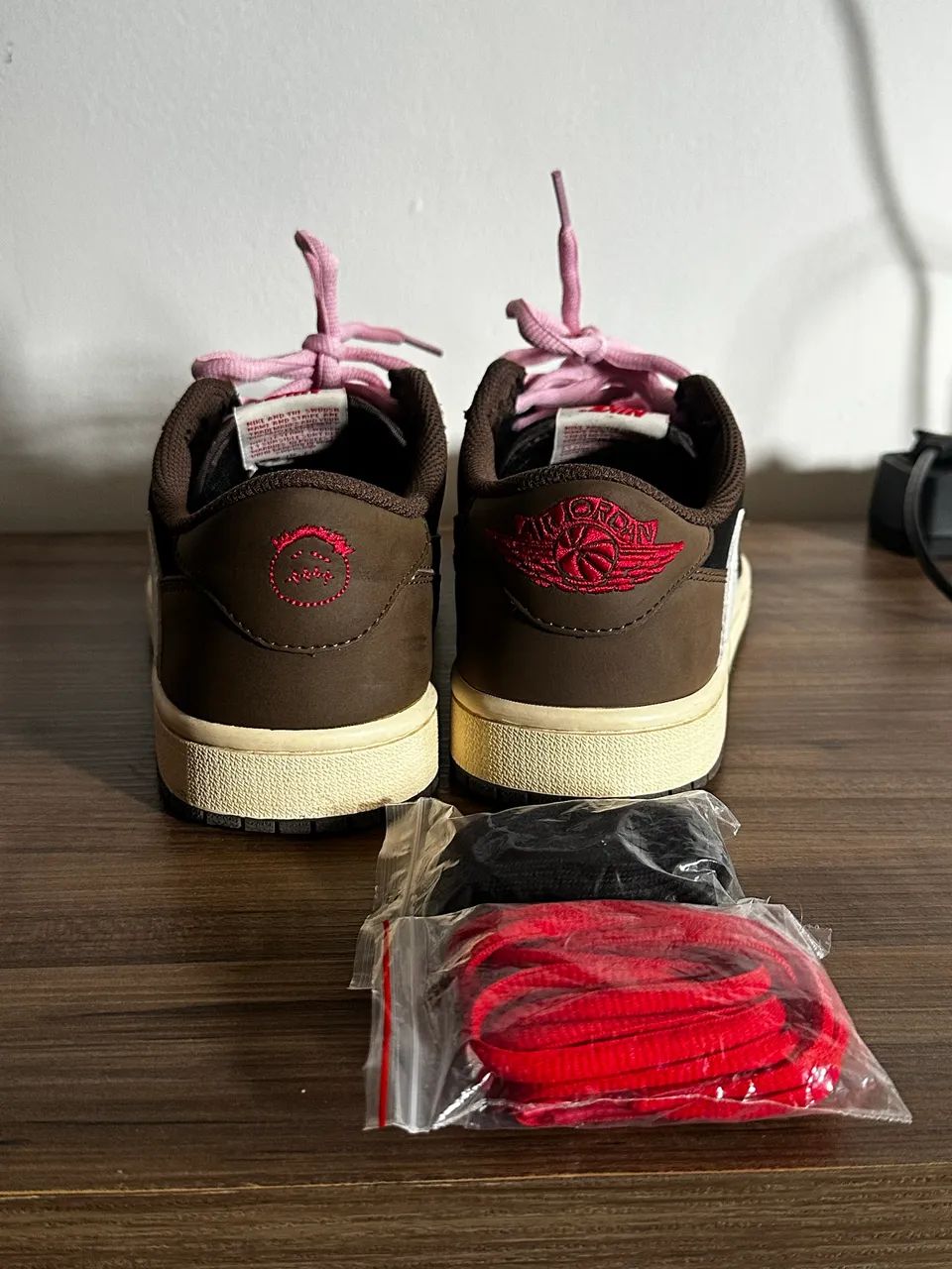 Jordan 1 low Travis Scott tan 41 - Foto 2