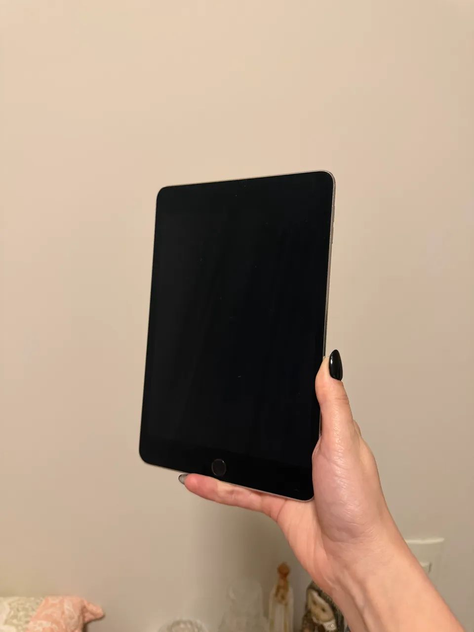 iPad mini 4 128GB conservado + capa - Foto 5