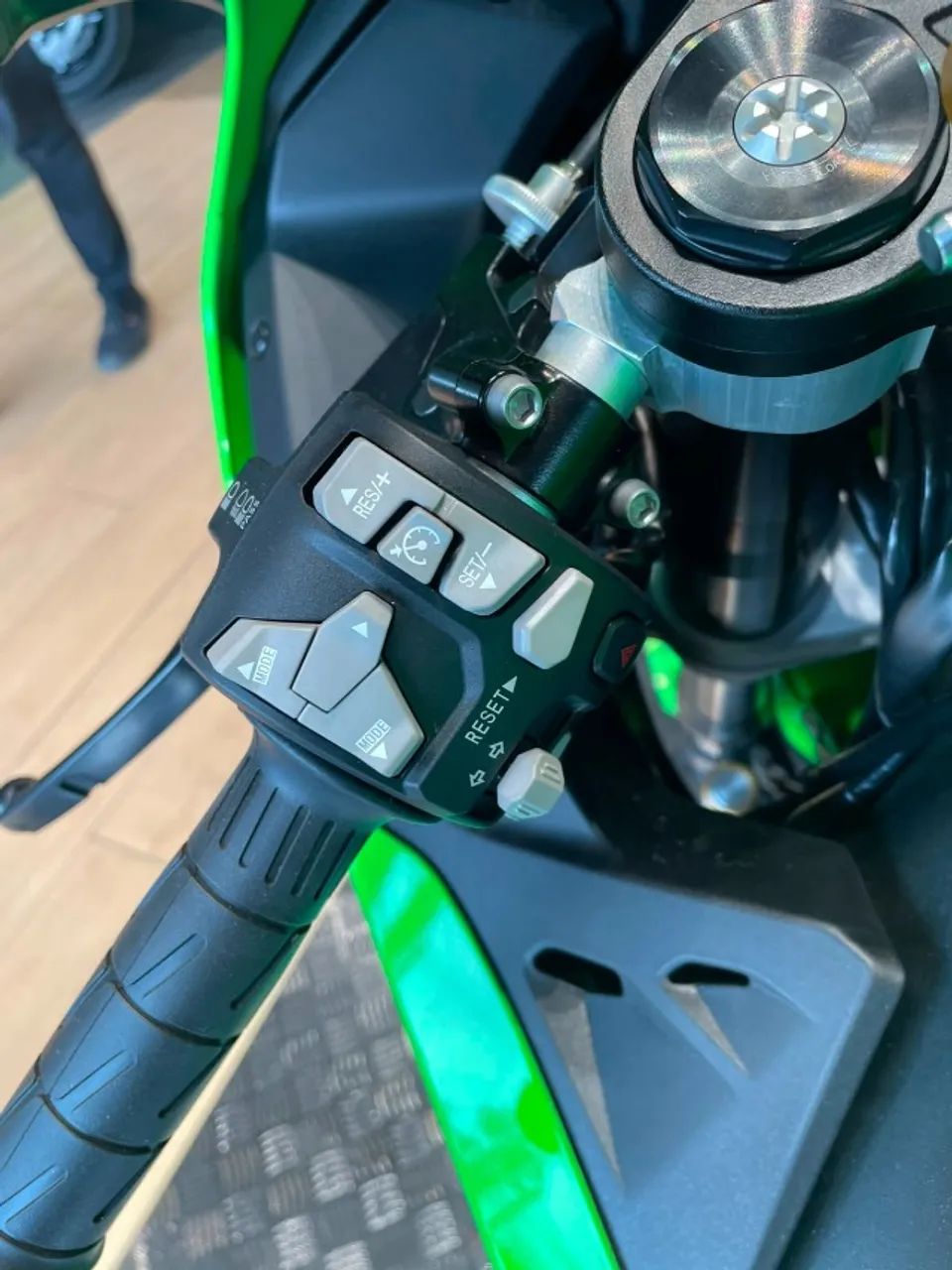 ZX-14/ZX 14R 1352cc 2026 - 1538183093 | OLX