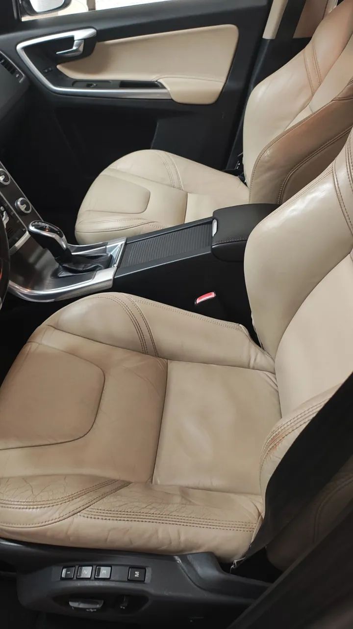 Volvo XC 60 2.0 T5 5P 2015 - Foto 4