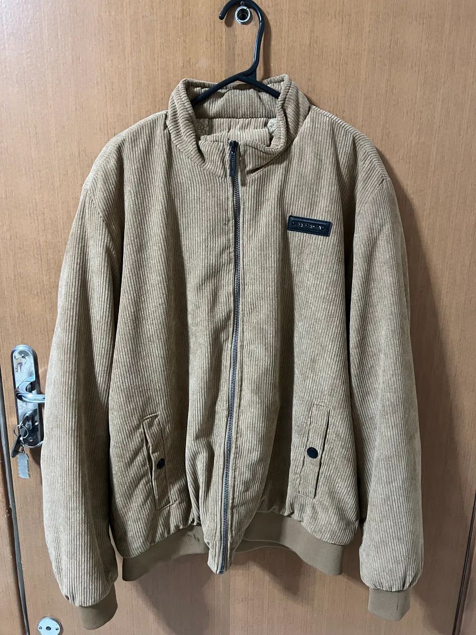 Jaqueta Bomber de Veludo