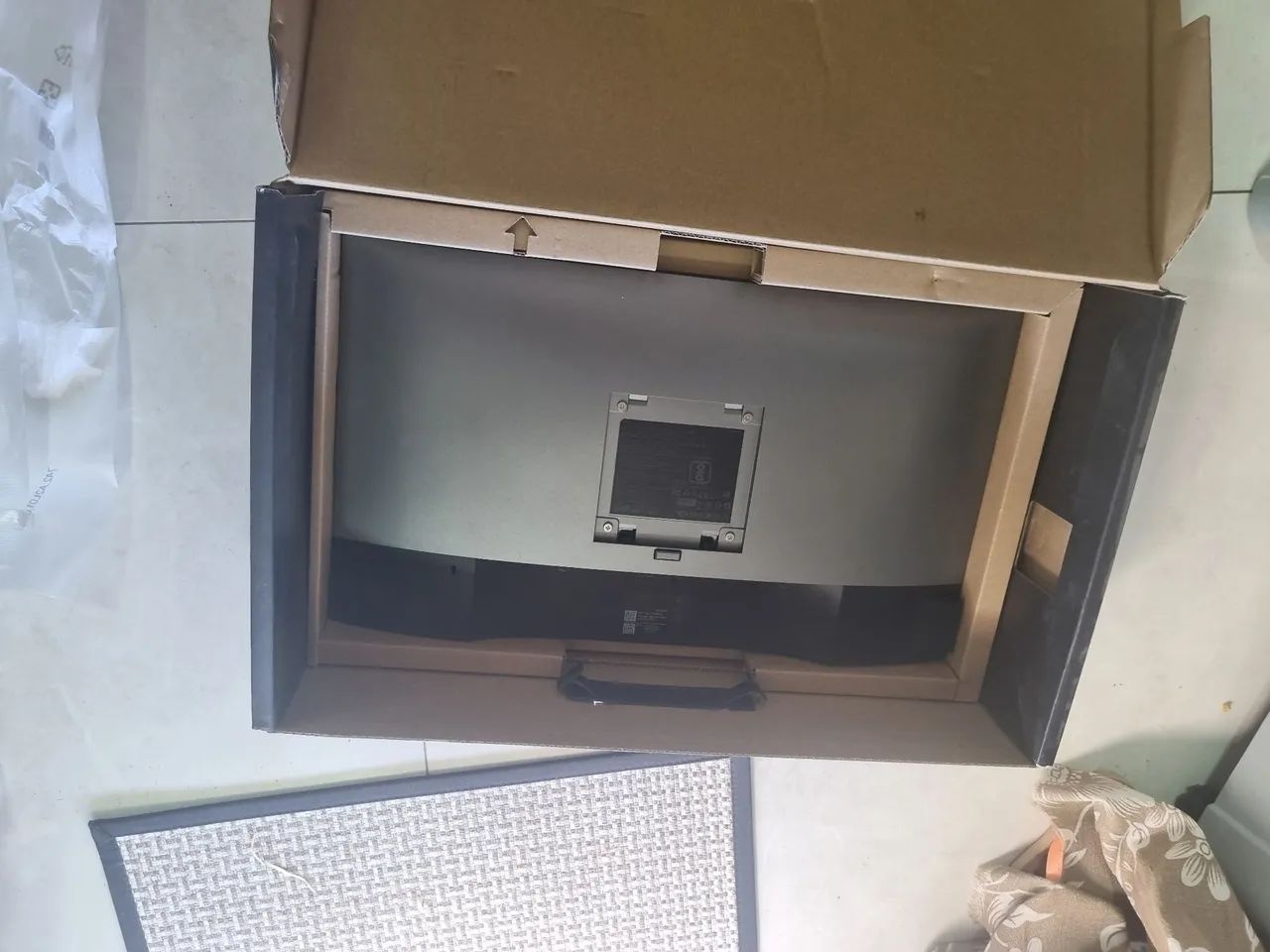 Monitor Dell 24  e 19 