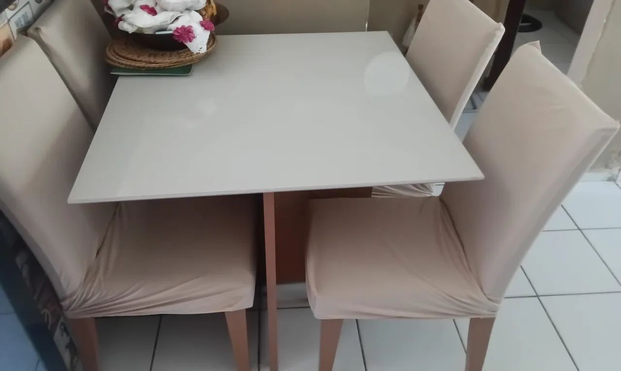 Vendo geladeira ,mesa com quatro cadeiras ,e sofá ,vendo junto e separado tbm - Foto 5