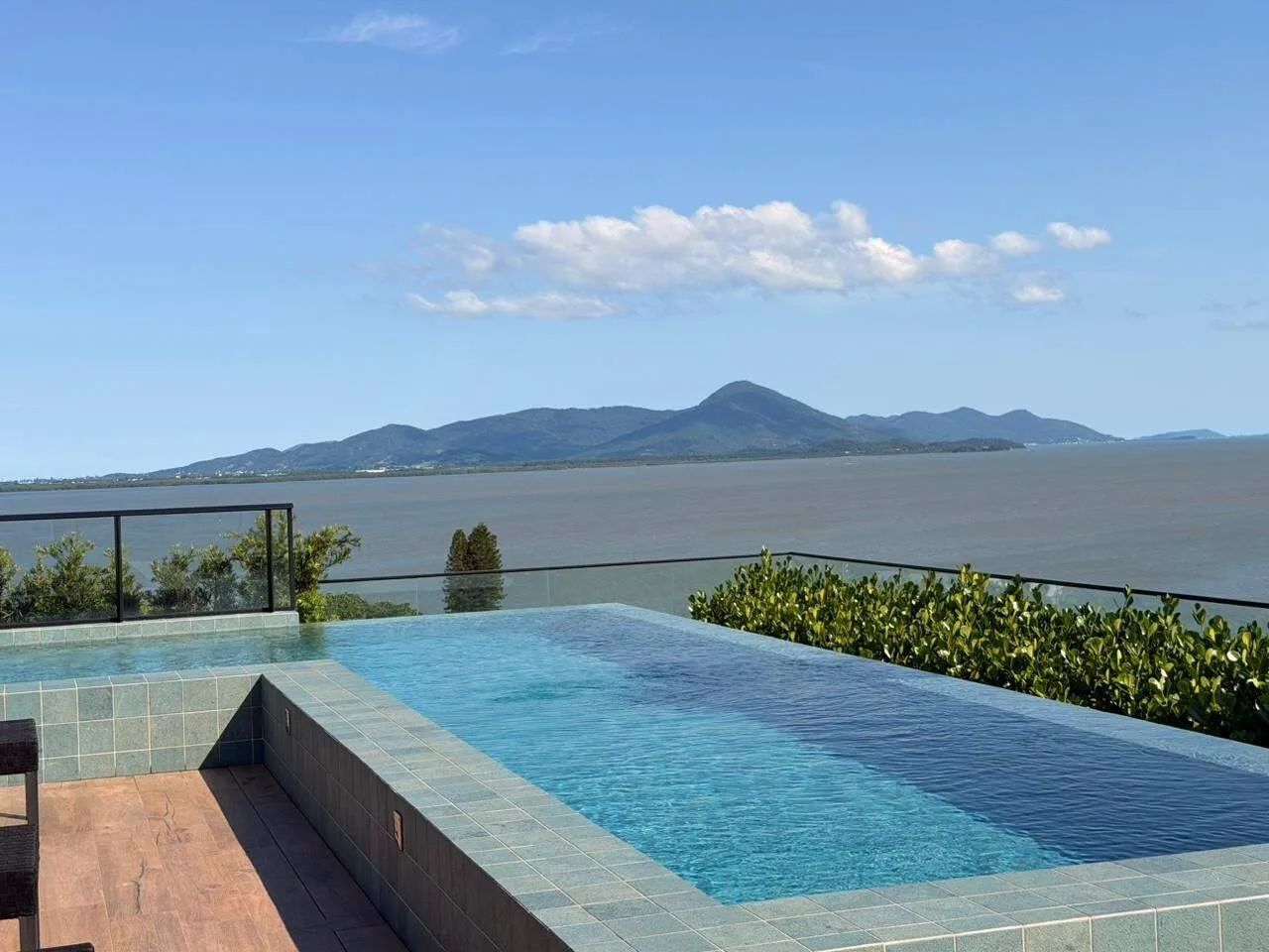 Apartamento à venda, 1 quarto, 1 vaga, Coqueiros - Florianópolis/SC