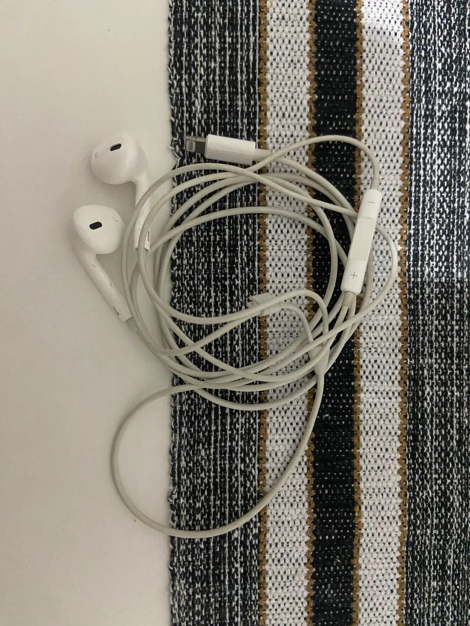 Fone Apple Lightning 