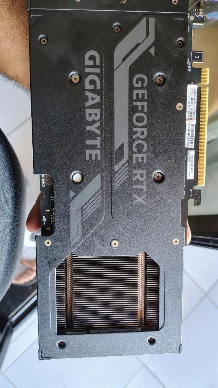 Placa de vídeo RTX 4070 Super windforce Gigabyte - Foto 3
