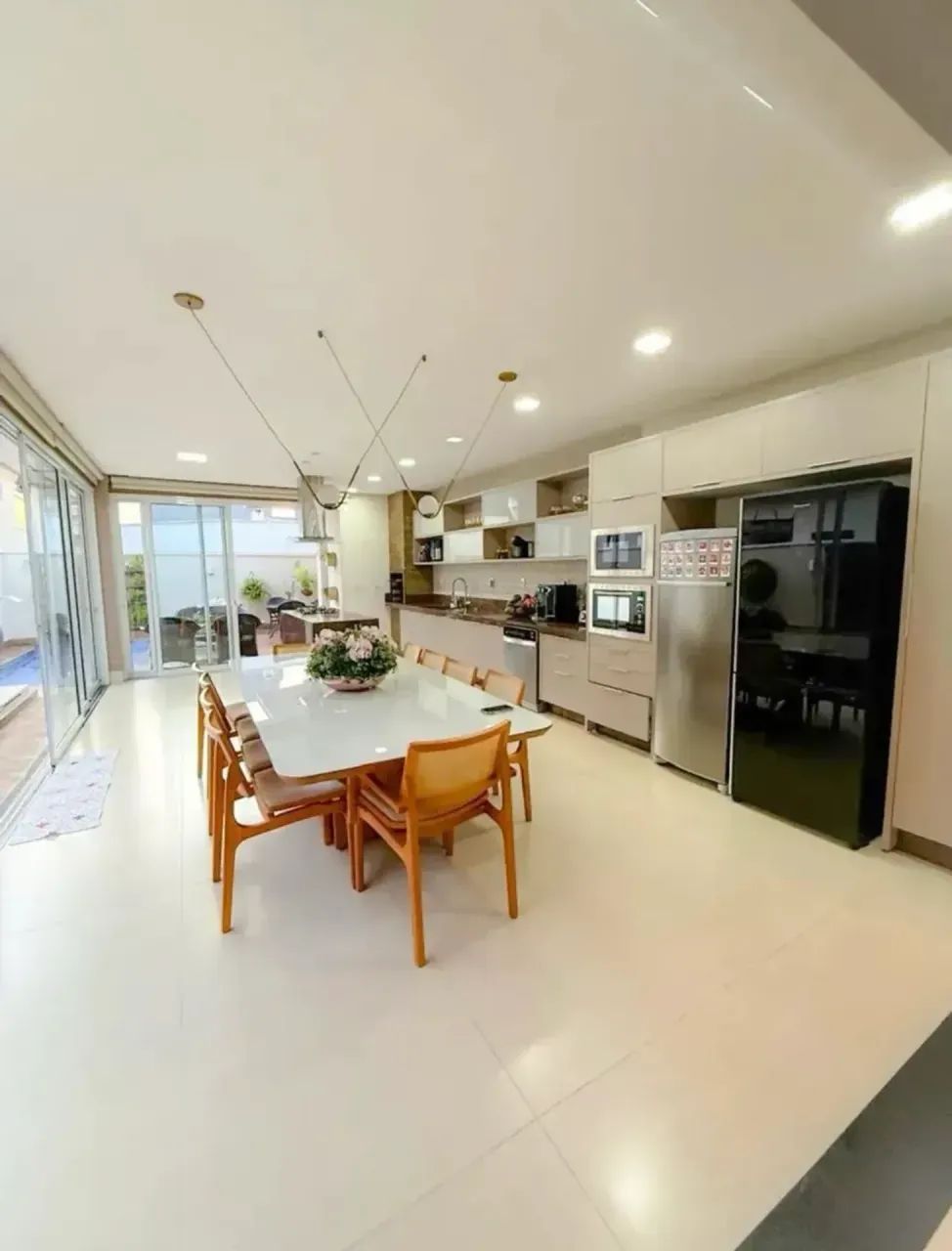 VENDO OU ALUGO CASA DE ALTO PADRÃO - Foto 3