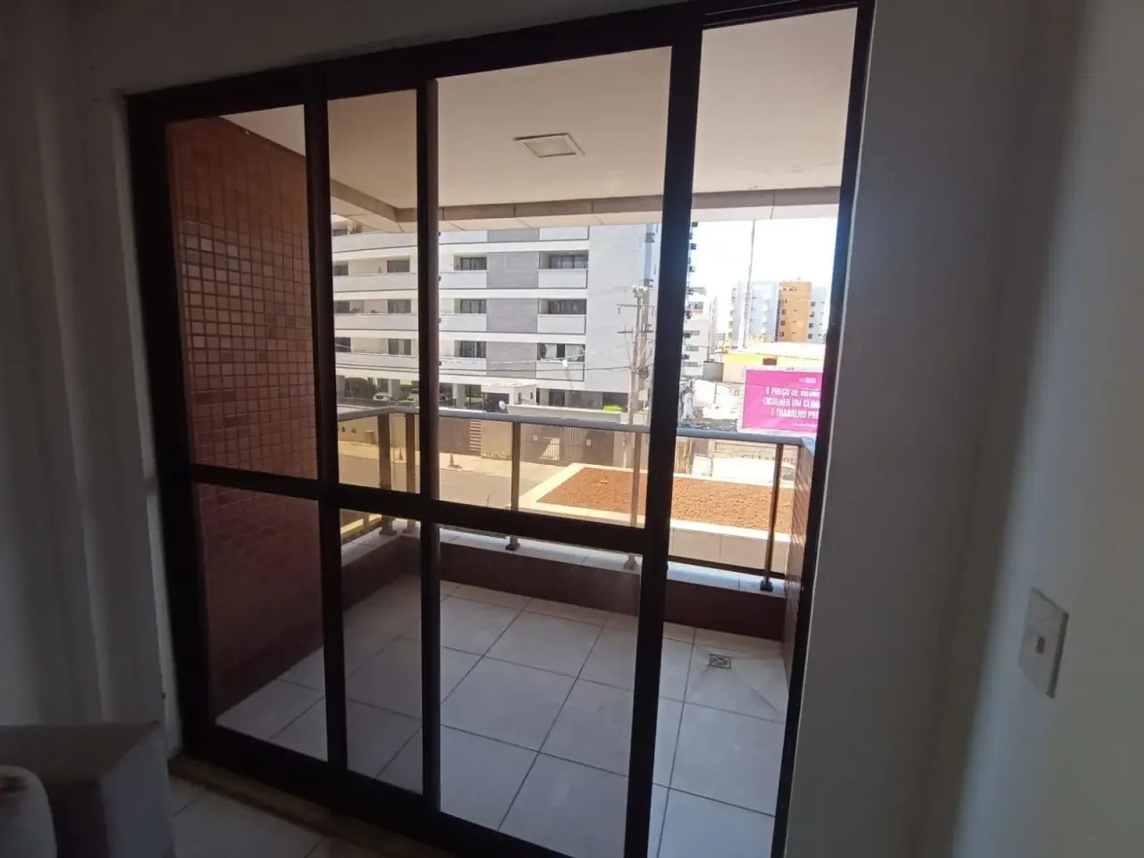 Apartamento para locação no EDIFÍCIO PRIVILEGE CLASS, JATIÚCA, Maceió, AL - Foto 2