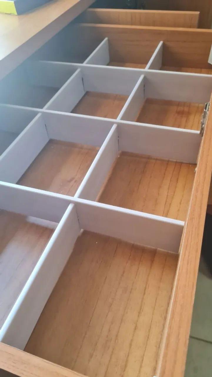 Cômoda em MDF pouco usada - Foto 4
