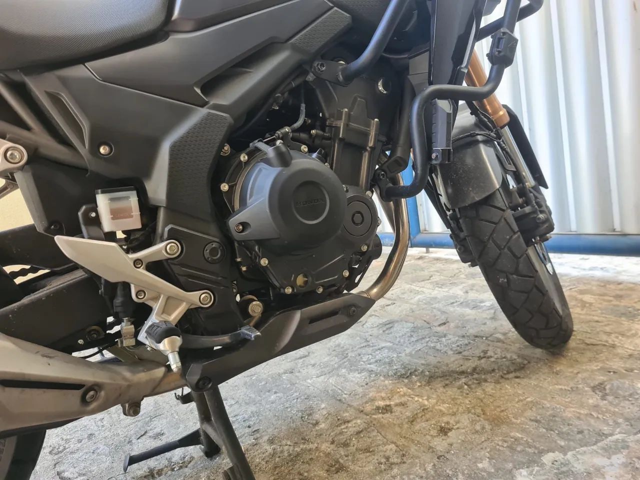 CB 500X 2023 - Foto 3